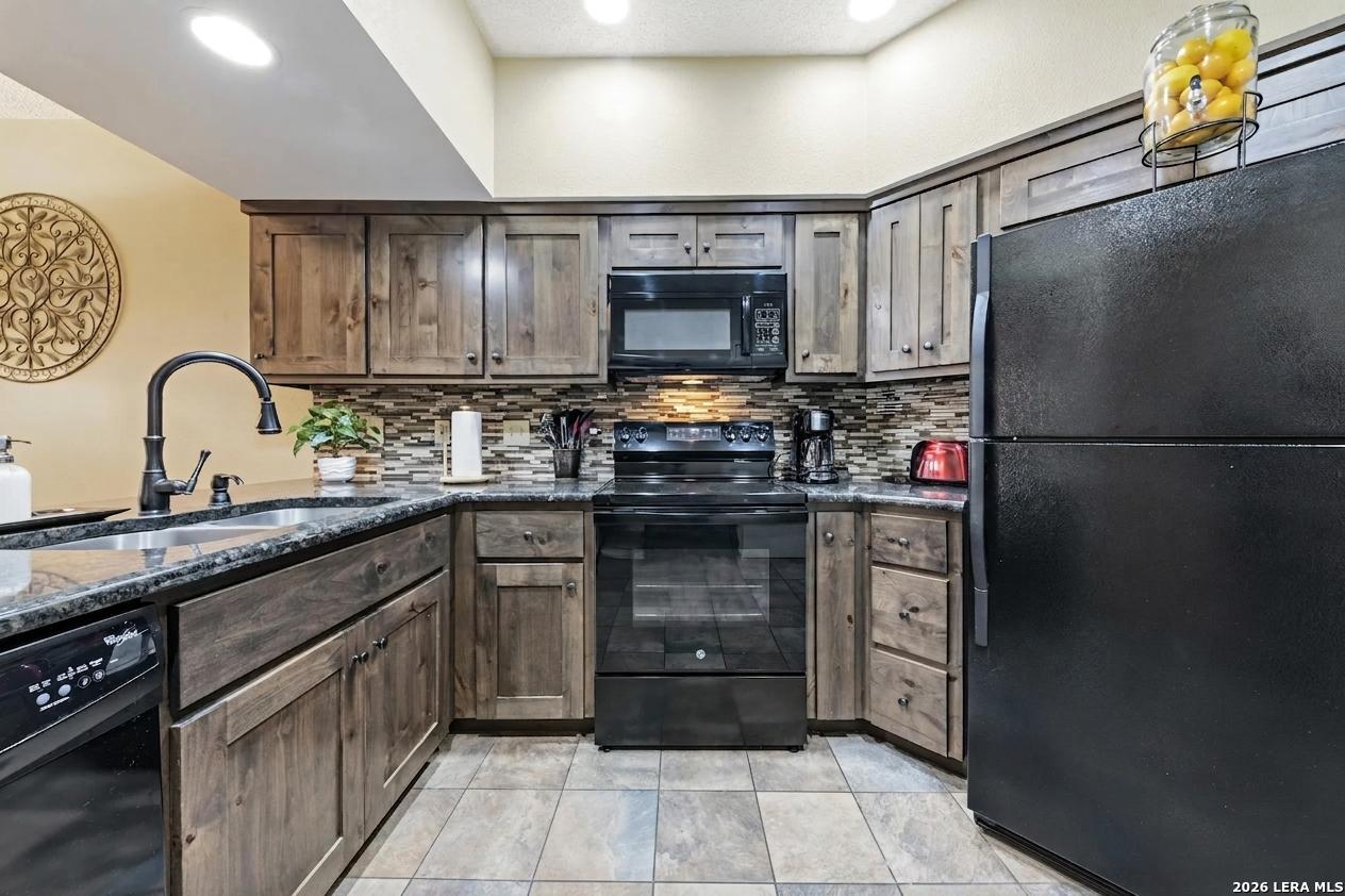 401 W Lincoln Street New Braunfels TX 78130