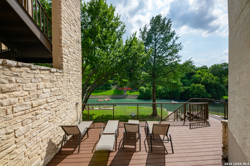 401 W Lincoln Street New Braunfels TX 78130