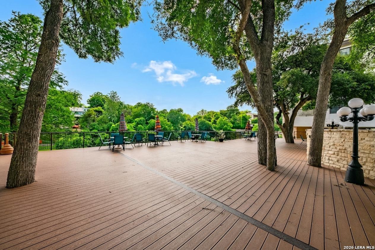 401 W Lincoln Street New Braunfels TX 78130