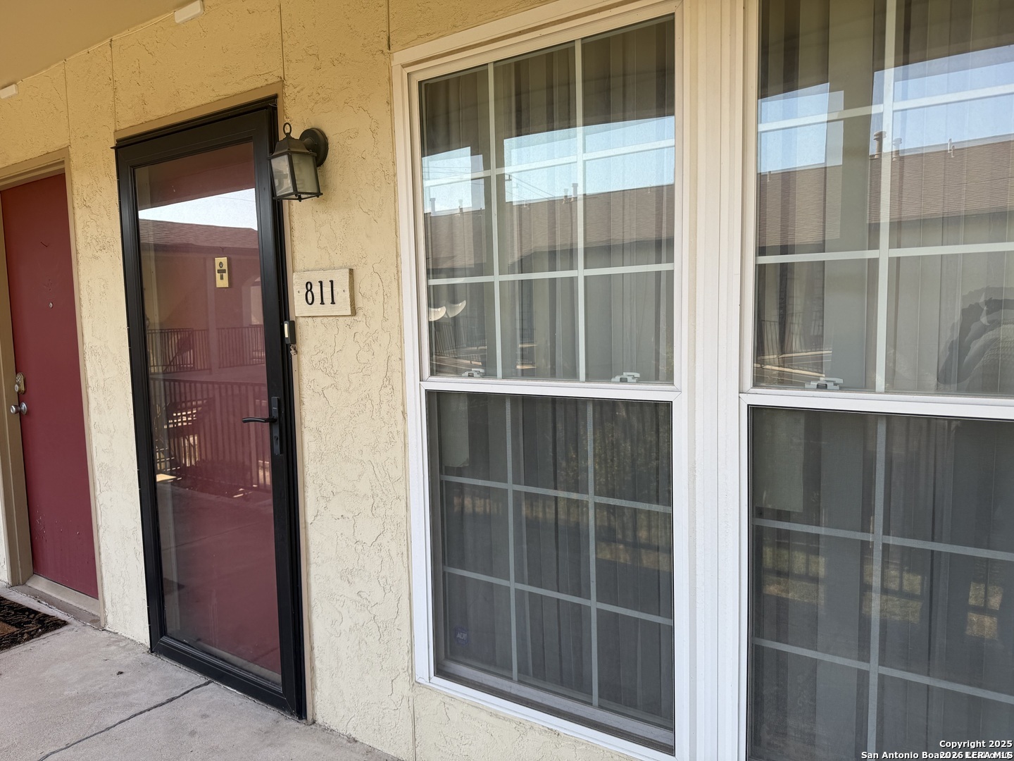 8702 Village Drive San Antonio TX 78217