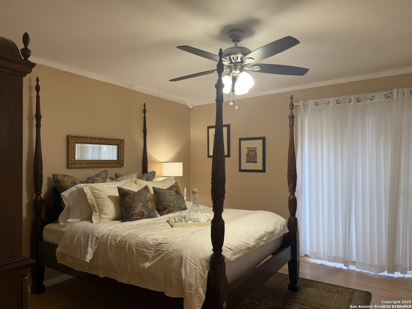 8702 Village Drive San Antonio TX 78217