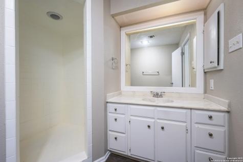 1819 Babcock Road San Antonio TX 78229