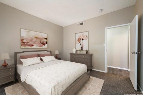 1819 Babcock Road San Antonio TX 78229