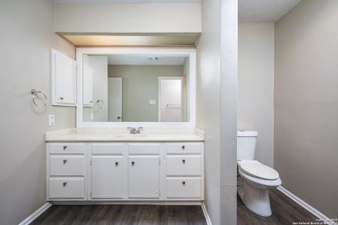 1819 Babcock Road San Antonio TX 78229
