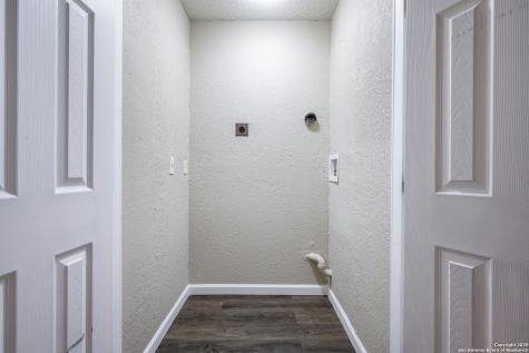 1819 Babcock Road San Antonio TX 78229