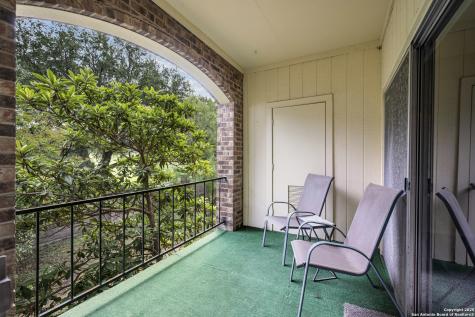 1819 Babcock Road San Antonio TX 78229