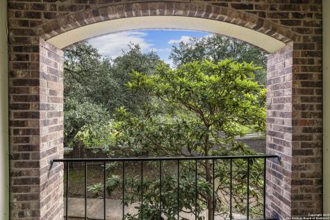 1819 Babcock Road San Antonio TX 78229