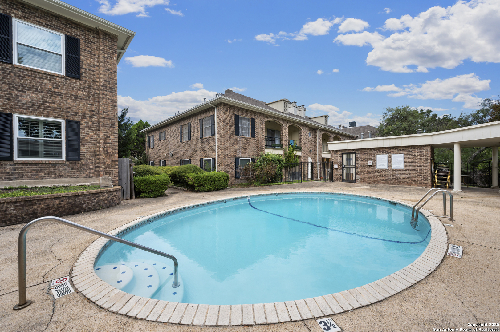 1819 Babcock Road San Antonio TX 78229