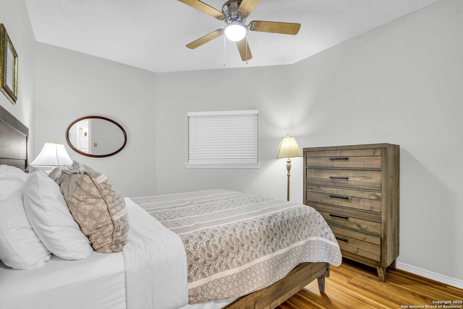 401 W Lincoln New Braunfels TX 78130