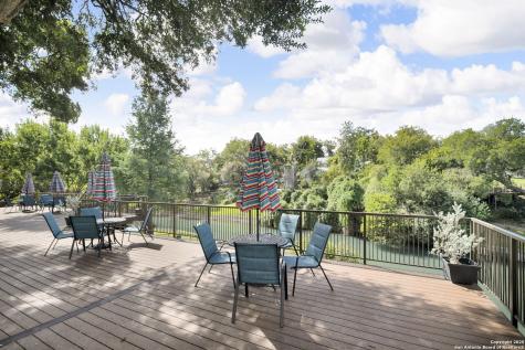 401 W Lincoln New Braunfels TX 78130