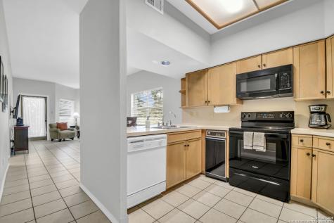 401 W Lincoln New Braunfels TX 78130