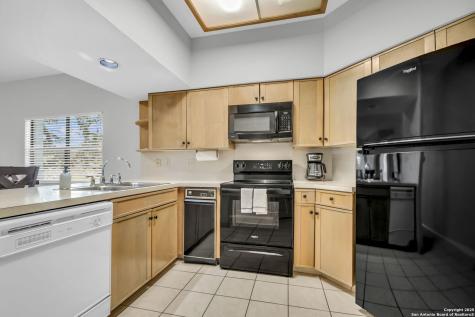 401 W Lincoln New Braunfels TX 78130