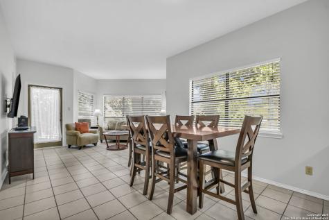 401 W Lincoln New Braunfels TX 78130