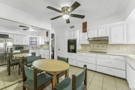 3803 Barrington San Antonio TX 78217