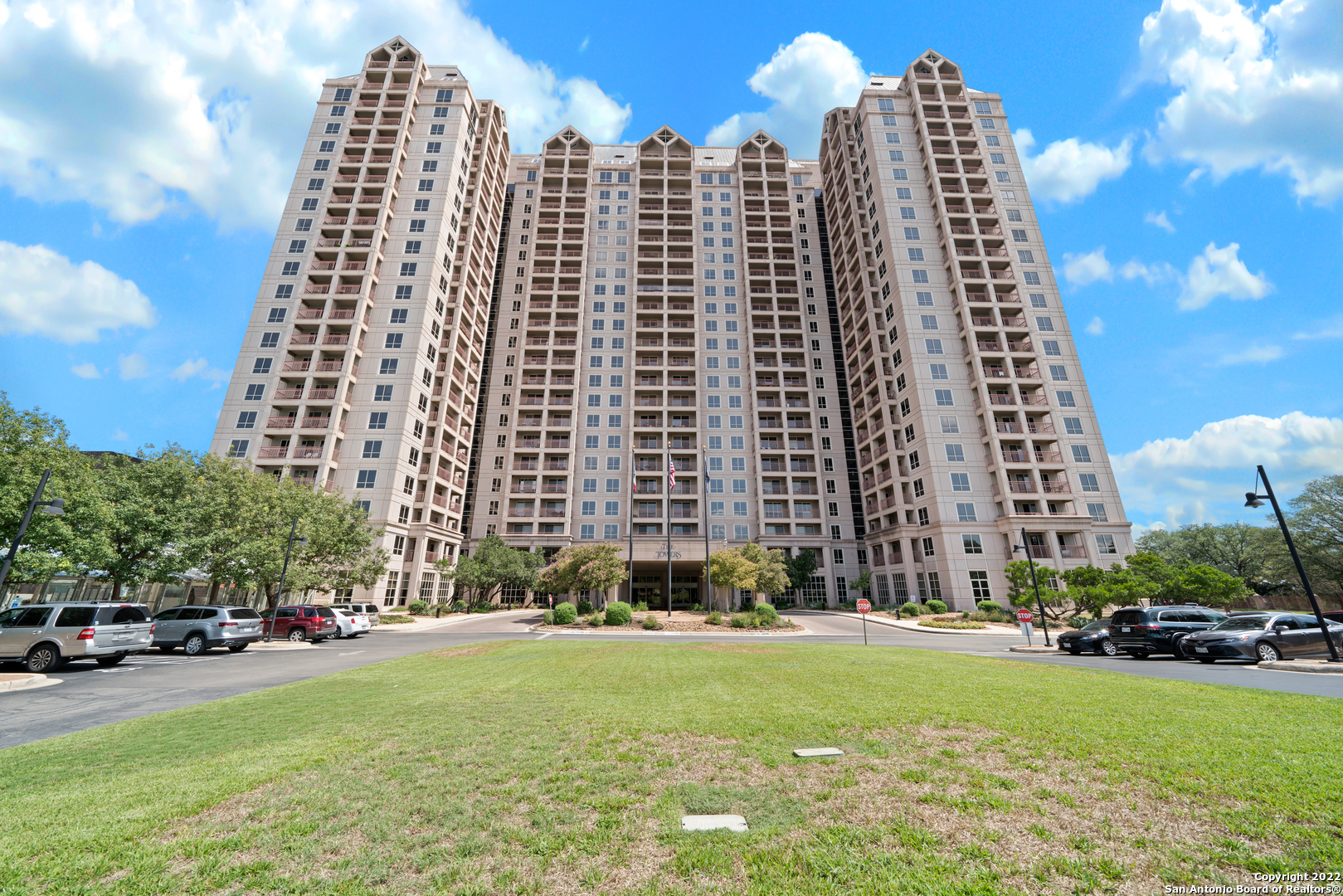1 Towers Park Lane San Antonio TX 78209