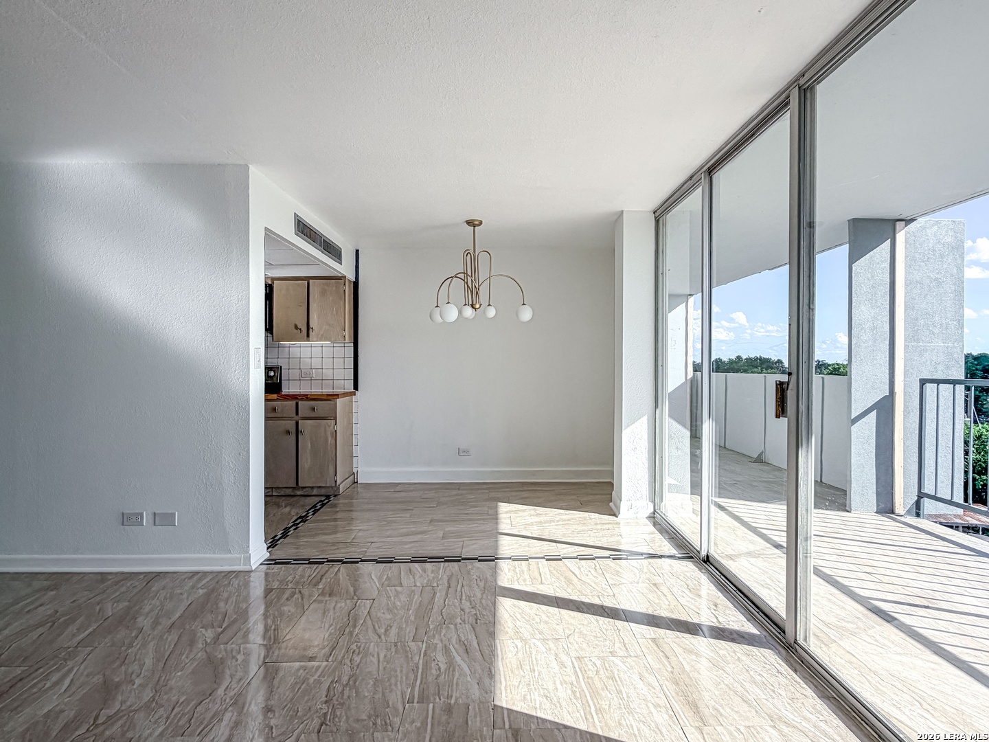 7039 San Pedro Avenue San Antonio TX 78216