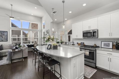5843 Whitby San Antonio TX 78240