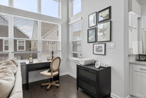 5843 Whitby San Antonio TX 78240