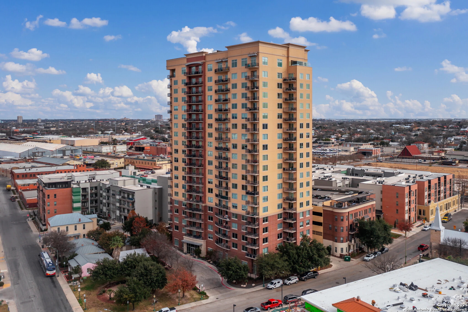 215 N Center Street San Antonio TX 78202