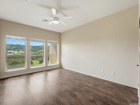 20 Tapatio Drive E Boerne TX 78006