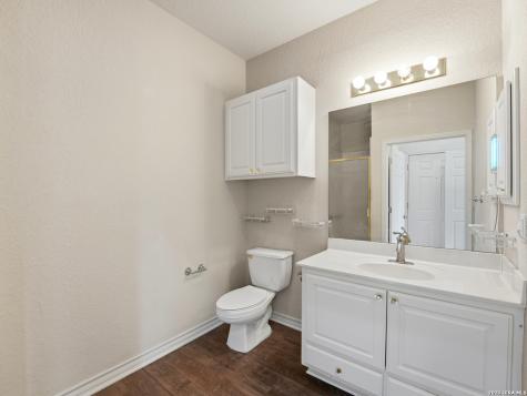 20 Tapatio Drive E Boerne TX 78006