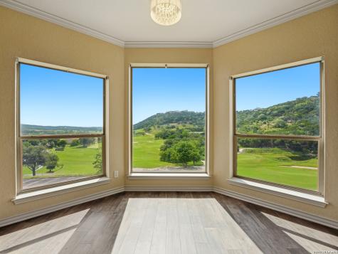 20 Tapatio Drive E Boerne TX 78006