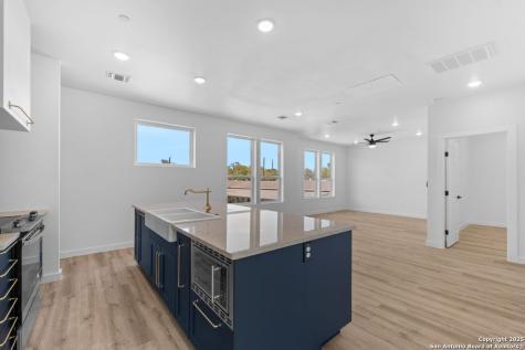 106 Bank Street San Antonio TX 78204