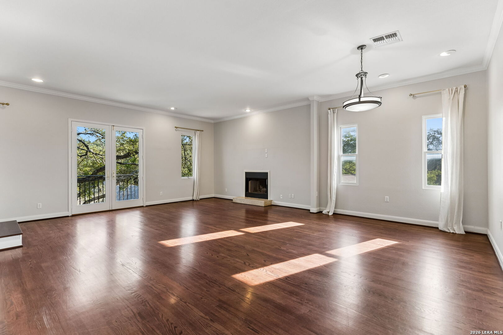 225 E Mulberry San Antonio TX 78212