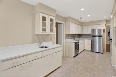 8033 N New Braunfels San Antonio TX 78209