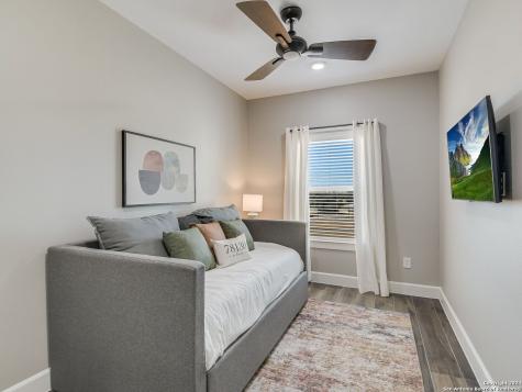 1228 Ervendberg Avenue New Braunfels TX 78130