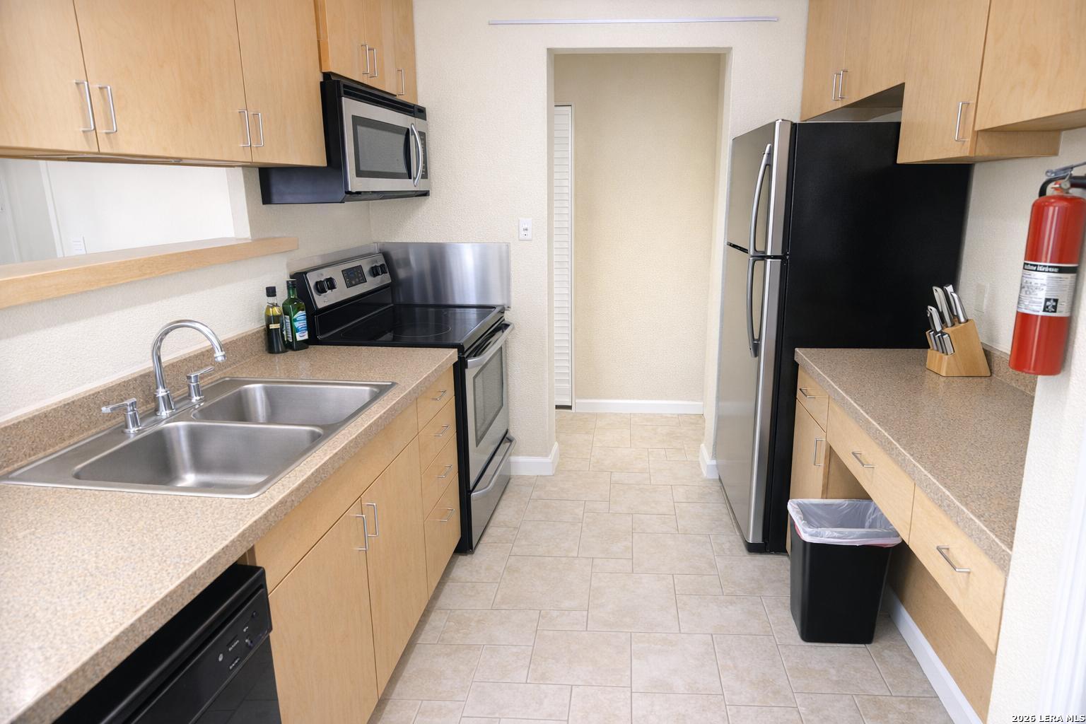 8642 Fredericksburg San Antonio TX 78240