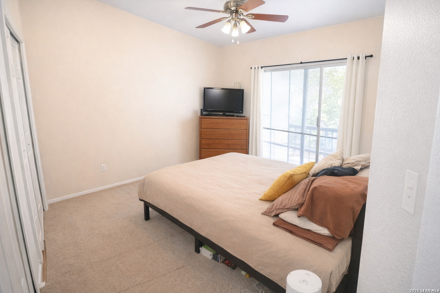 8642 Fredericksburg San Antonio TX 78240