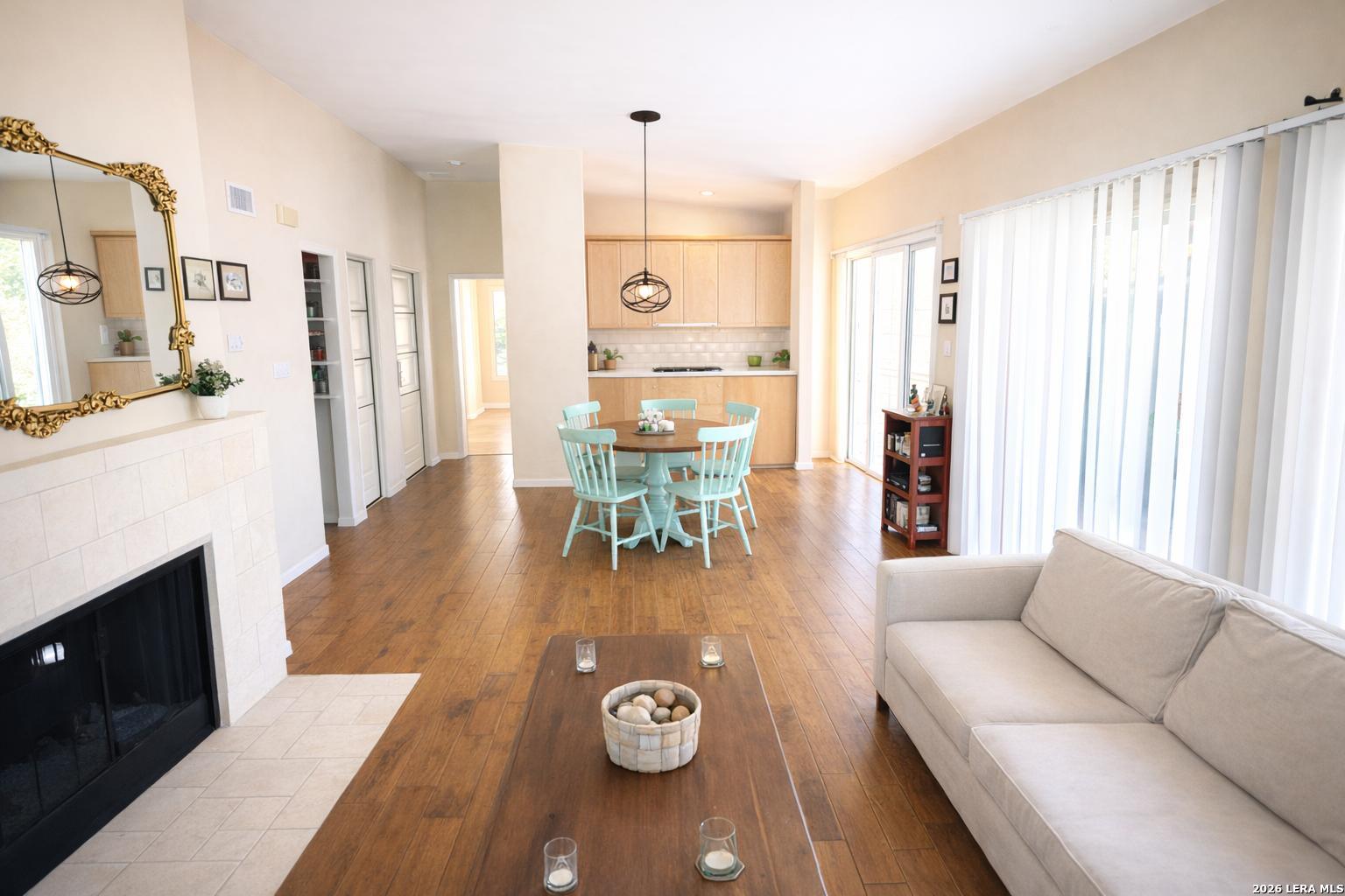 8642 Fredericksburg San Antonio TX 78240