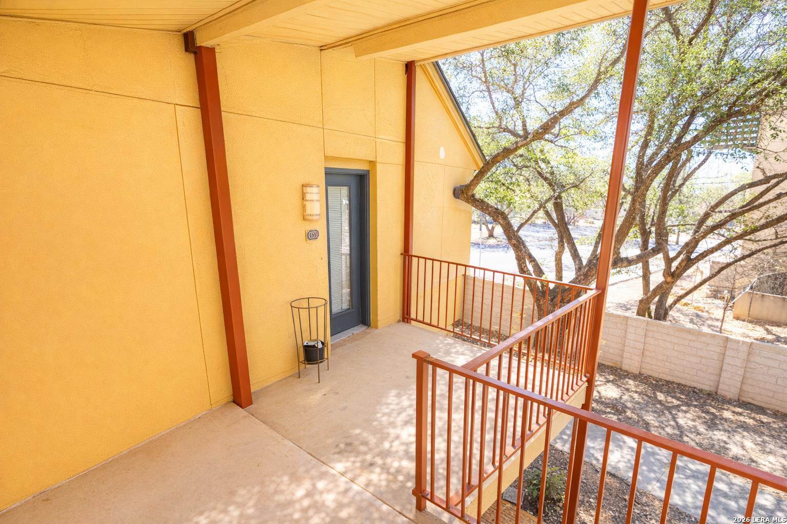 8642 Fredericksburg San Antonio TX 78240
