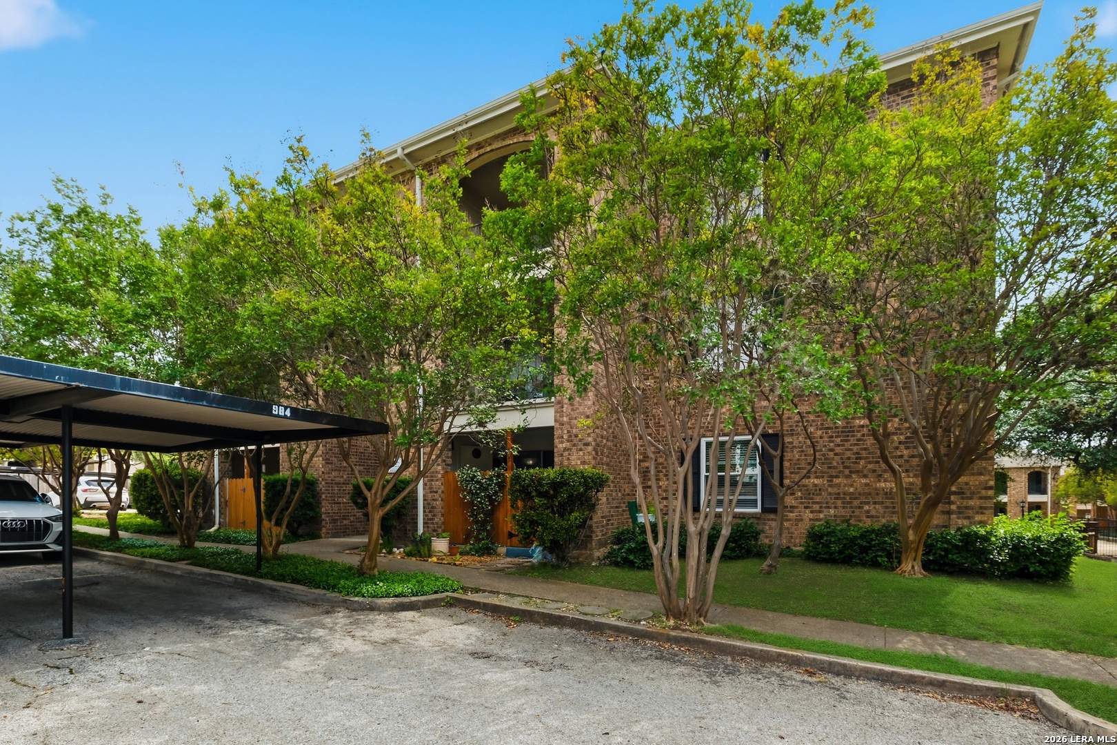 1819 Babcock San Antonio TX 78229