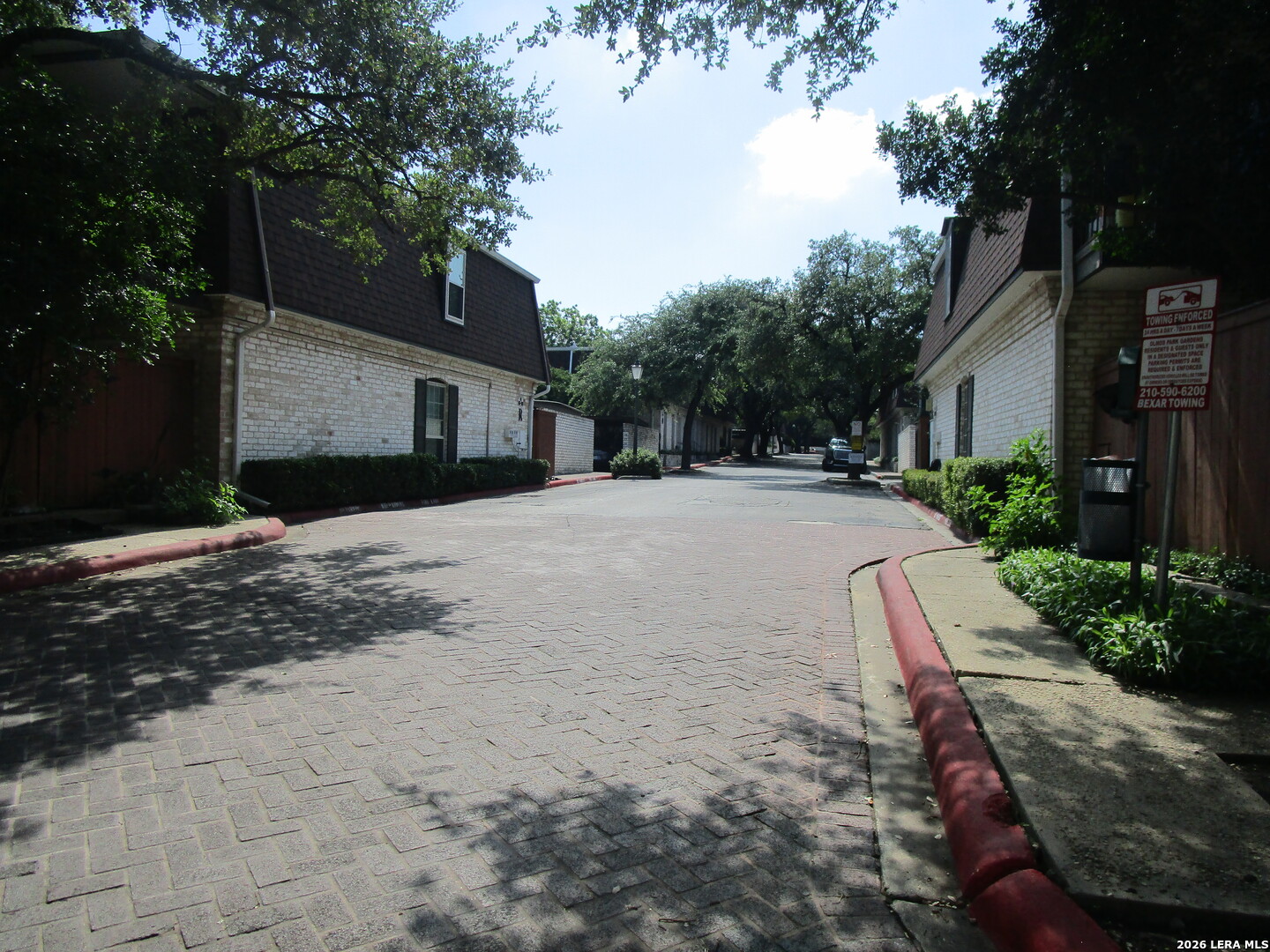 1045 Shook Avenue Olmos Park TX 78212