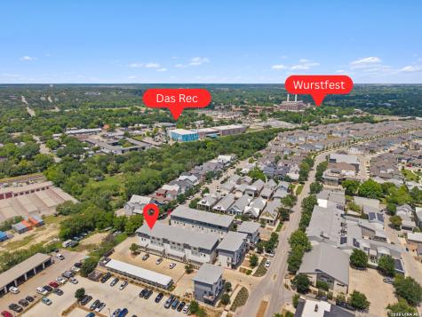 1208 N Academy Avenue New Braunfels TX 78130