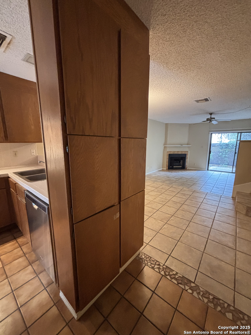 11815 Vance Jackson San Antonio TX 78230