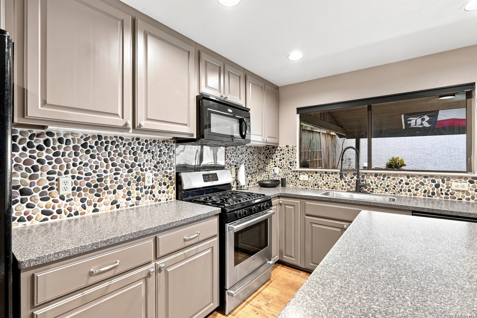 8000 Donore Place San Antonio TX 78229