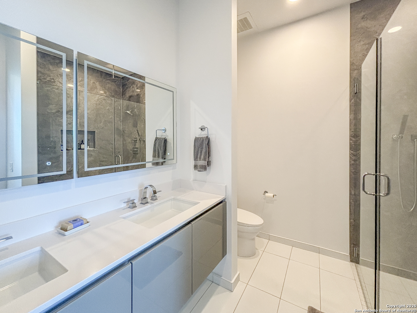 123 Lexington Avenue San Antonio TX 78205