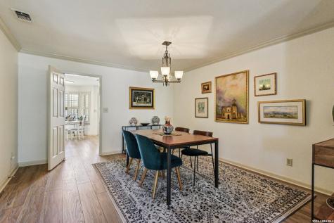 2611 Eisenhauer San Antonio TX 78209