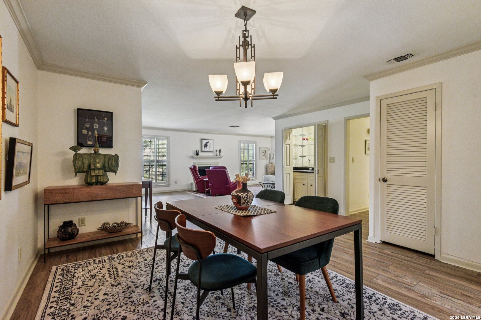 2611 Eisenhauer San Antonio TX 78209