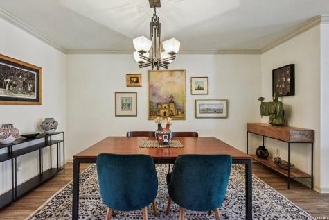 2611 Eisenhauer San Antonio TX 78209