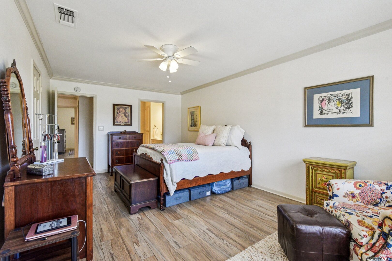 2611 Eisenhauer San Antonio TX 78209