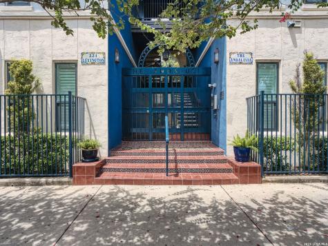 221 Lexington Avenue San Antonio TX 78215