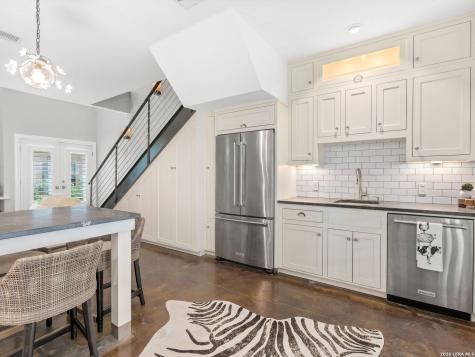 221 Lexington Avenue San Antonio TX 78215