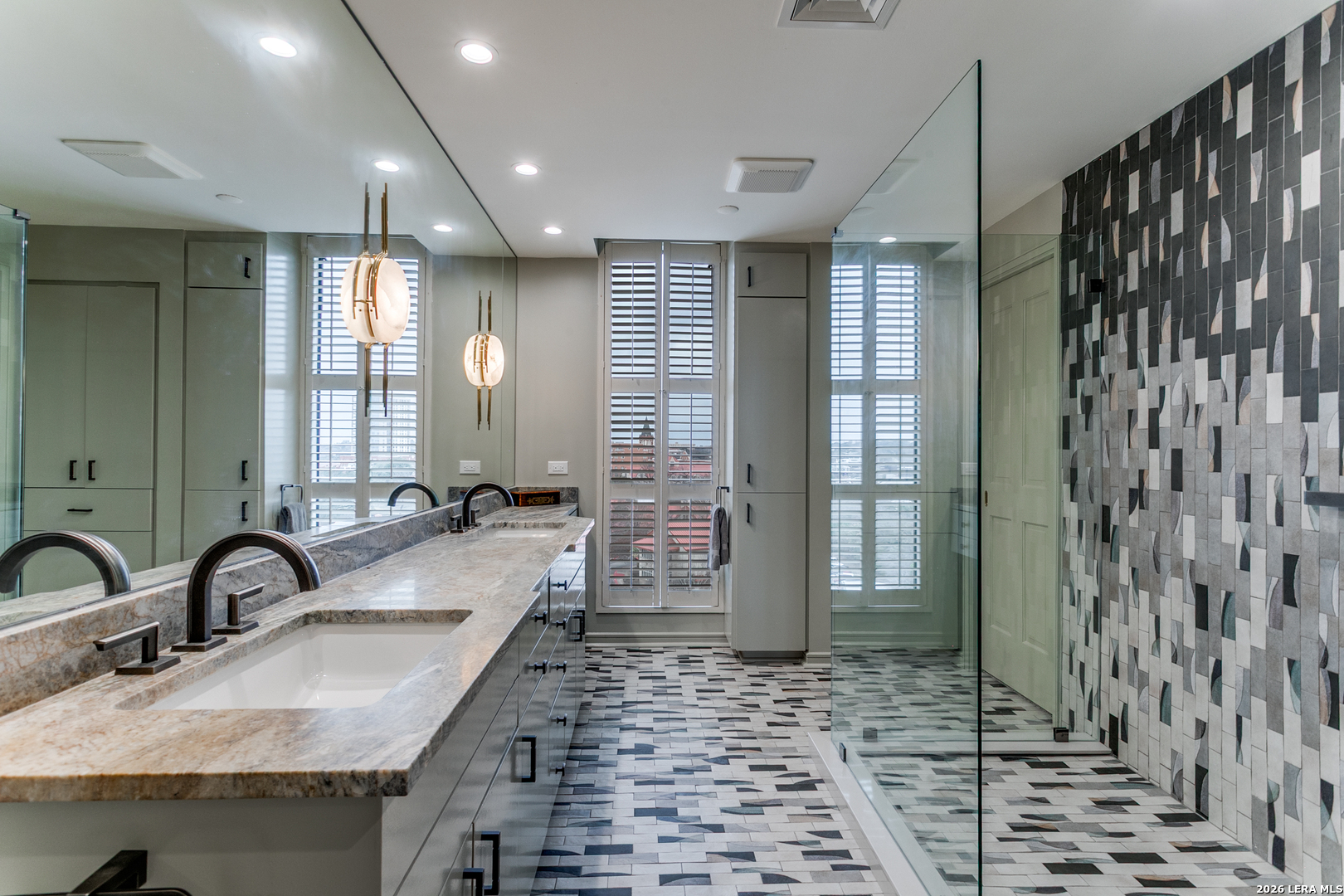 200 Patterson San Antonio TX 78209