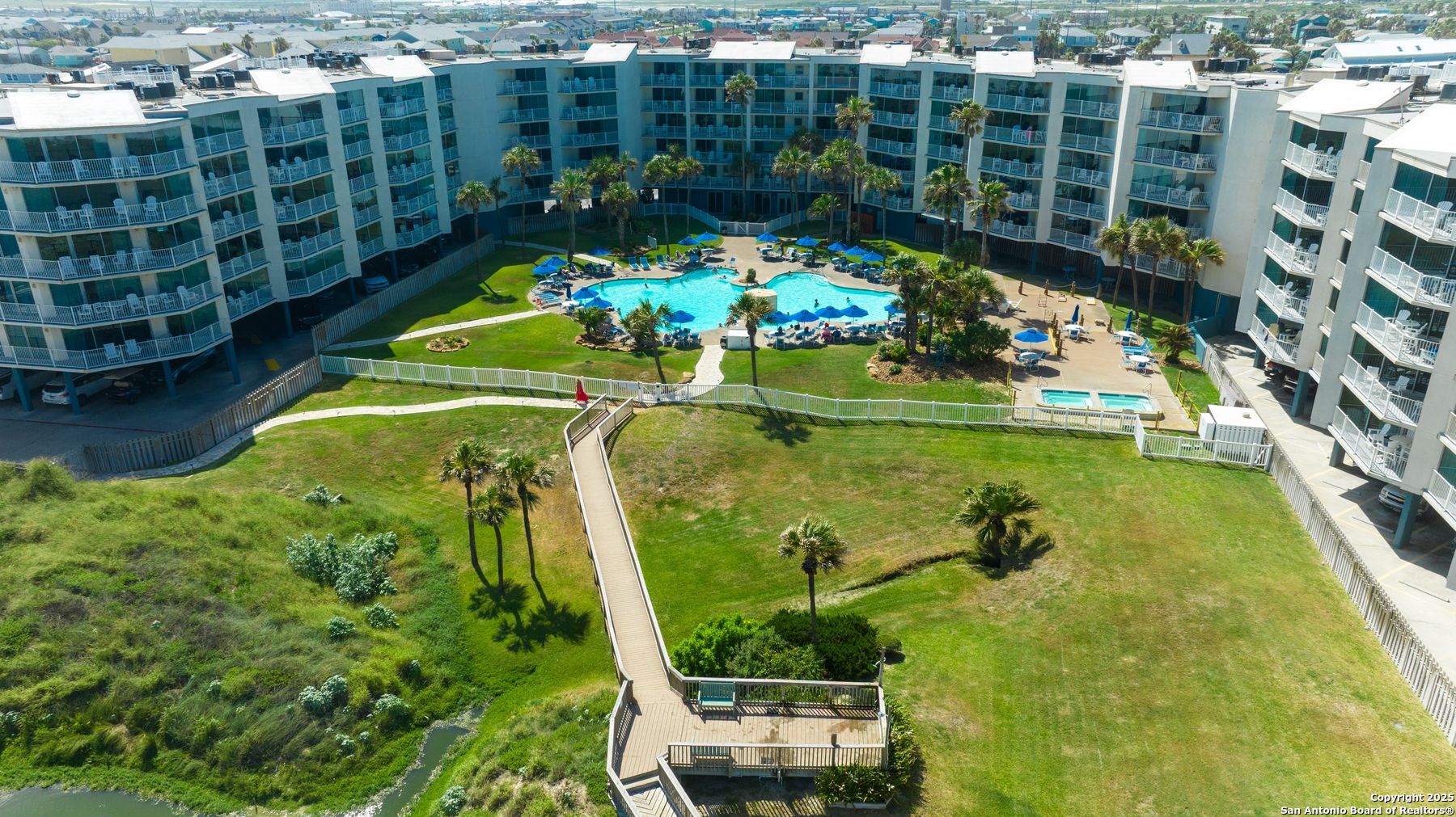 Port Aransas TX, 800 Sandcastle Drive, Unit 130