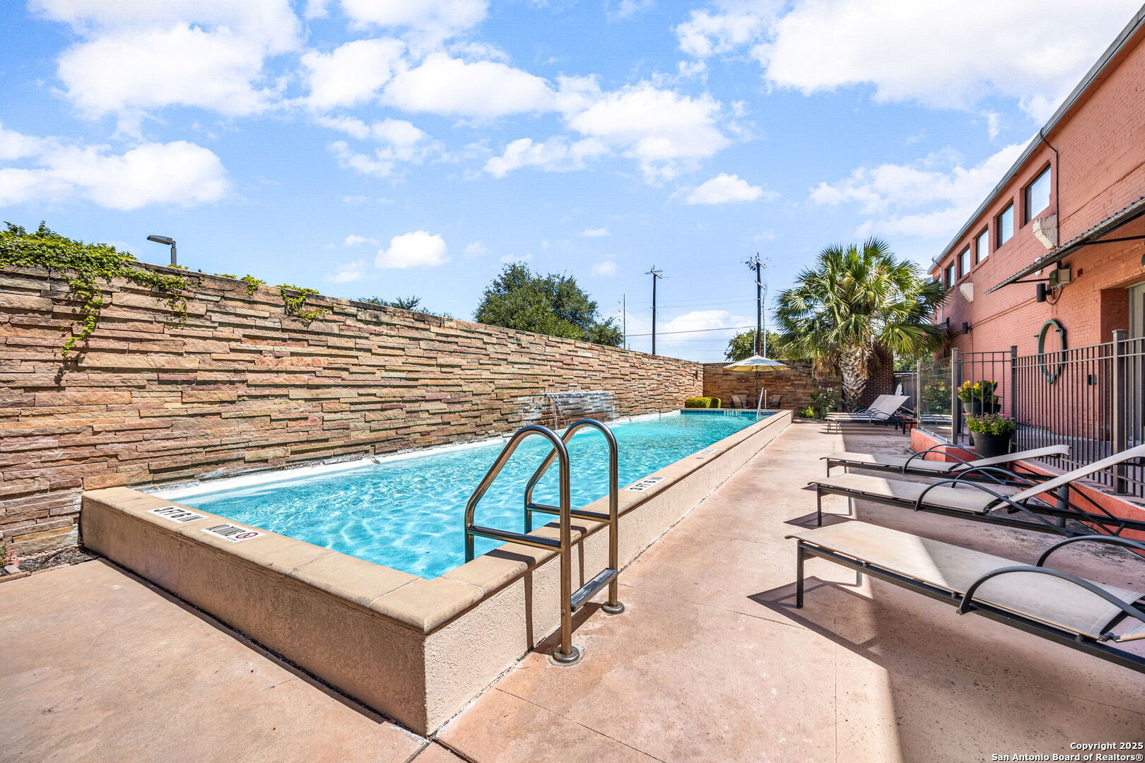 1401 S Flores Street San Antonio TX 78204