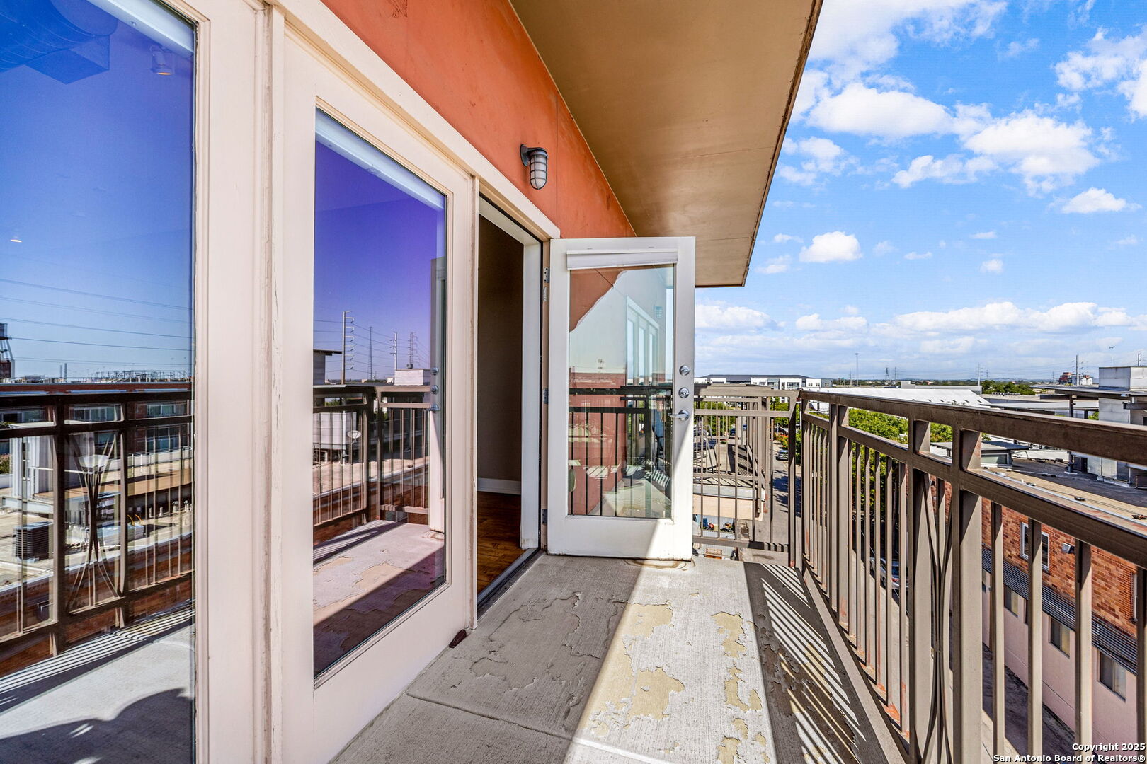 1401 S Flores Street San Antonio TX 78204